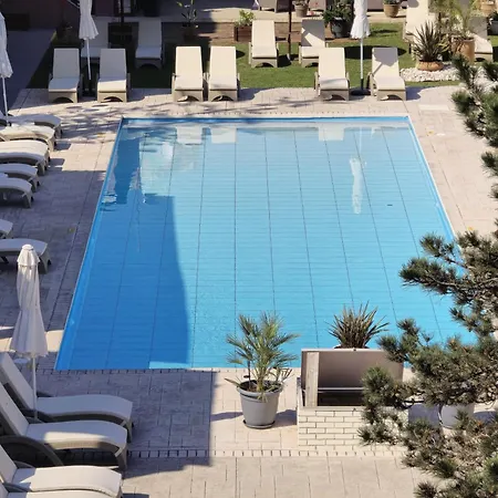 Sellas Hotel