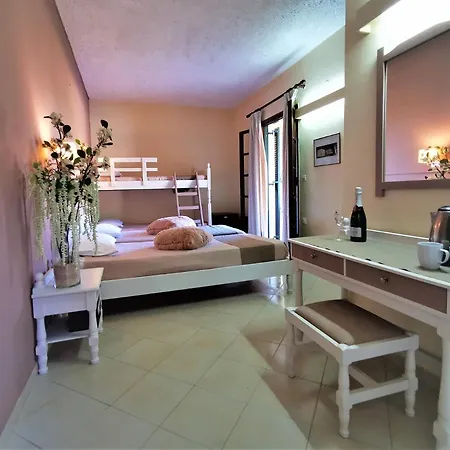 Sellas Hotel 2*